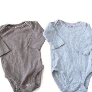 Carters Baby Girl Bodysuits Sz 3M Brown Gray Snap Long Sleeve Infant Lot‎ of 2